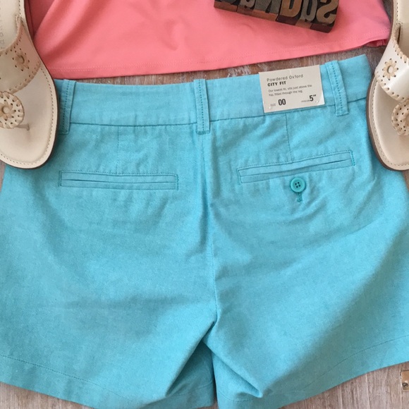 J. Crew Pants - 🆕J. CREW Powdered Oxford ‘City Fit’ Shorts